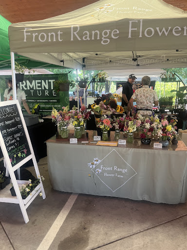 Front Range Flower Farm using a silver 10x10 Trader Series frame with custom canopy graphics